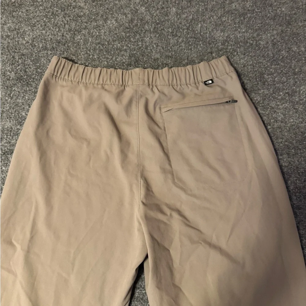 The North Face Never Stop Men's Jogger Pant Khaki Beige Pull‎ On Size Medium